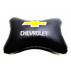 Подушка автомобильная на подголовник, косточка, CHEVROLET ортопедическая. эко-кожа в индив. упаковке